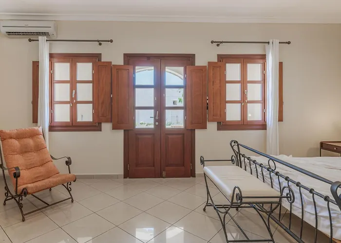 Epavlis Hotel&spa 4*