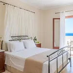 Hotel Epavlis &
