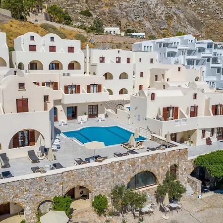 Epavlis & Kamari (Santorini)