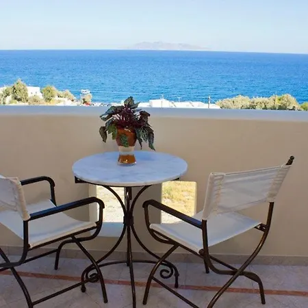 Hotel Epavlis &