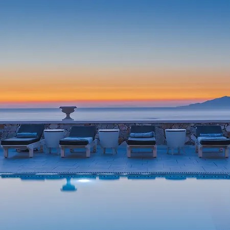 Hotel Epavlis & 4*