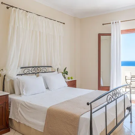 Hotel Epavlis &