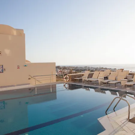 Otel Epavlis & Kamári