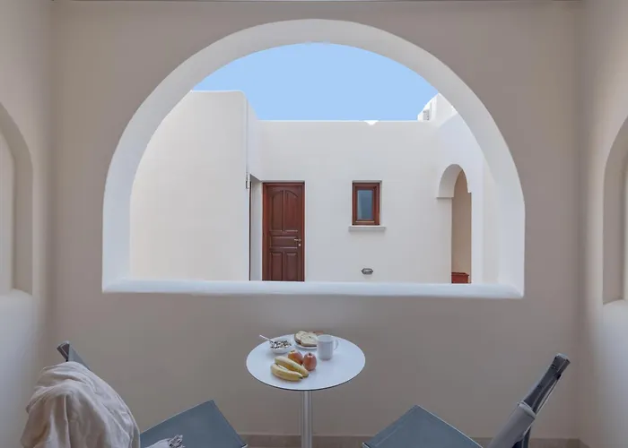 Hotell Epavlis & Kamári