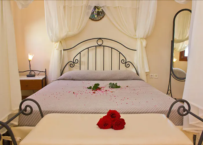 Hotell Epavlis & Kamári