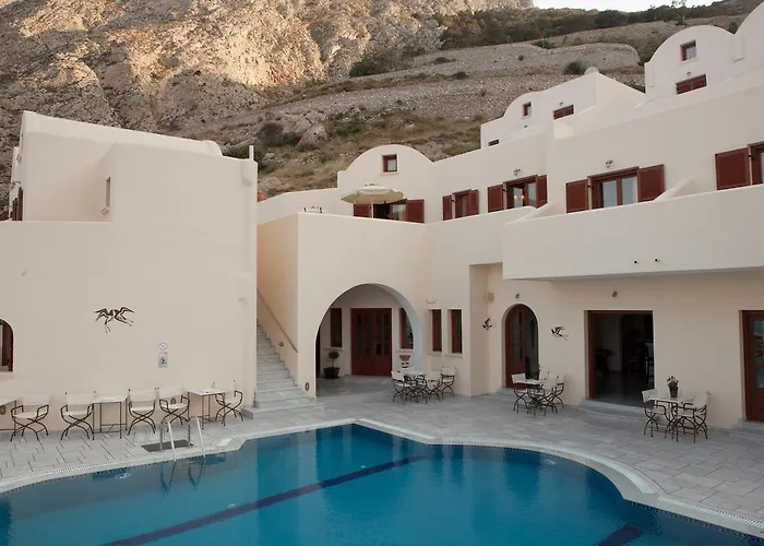 Hotel Epavlis & Kamári